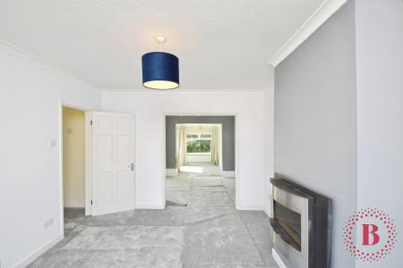 3 bedroom Semi-detached house for sale in Sardis Close, Waunarlwydd, Swansea, SA5