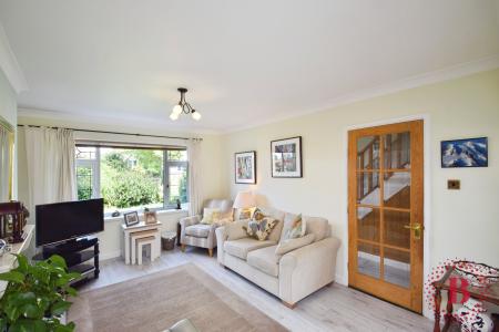 3 bedroom End of terrace house for sale in Lambourne Drive, Newton, Swansea, SA3