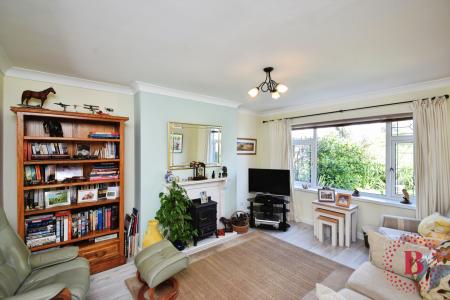 3 bedroom End of terrace house for sale in Lambourne Drive, Newton, Swansea, SA3