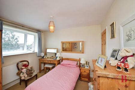 3 bedroom End of terrace house for sale in Lambourne Drive, Newton, Swansea, SA3