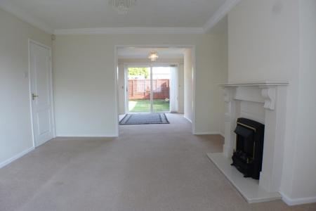3 bedroom Semi-detached house to let in Middle Road, Gendros, Swansea, SA5