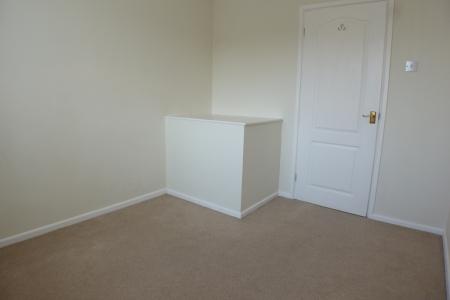 3 bedroom Semi-detached house to let in Middle Road, Gendros, Swansea, SA5