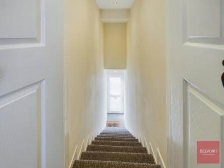 2 bedroom Flat to let in CaeBricks Road, Cwmdu, Swansea, SA5