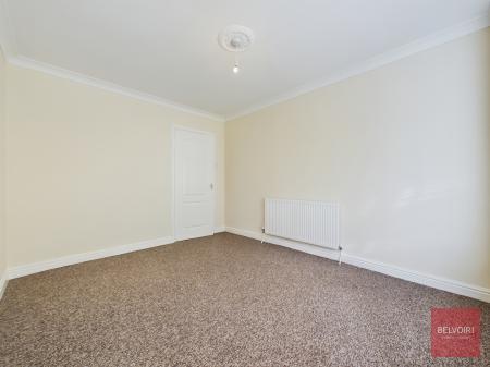 2 bedroom Flat to let in CaeBricks Road, Cwmdu, Swansea, SA5