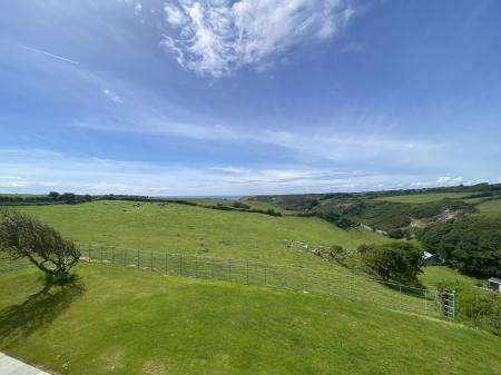 4 bedroom Detached house to let in Pitton, Rhossili, Swansea, SA3