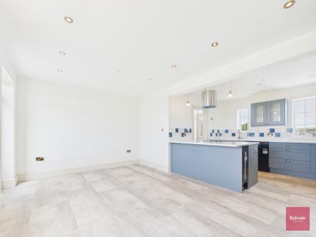 4 bedroom Detached house to let in Pitton, Rhossili, Swansea, SA3