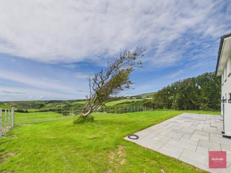 4 bedroom Detached house to let in Pitton, Rhossili, Swansea, SA3