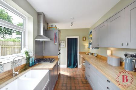 3 bedroom End of terrace house for sale in Fairwood Road, Dunvant, Swansea, SA2