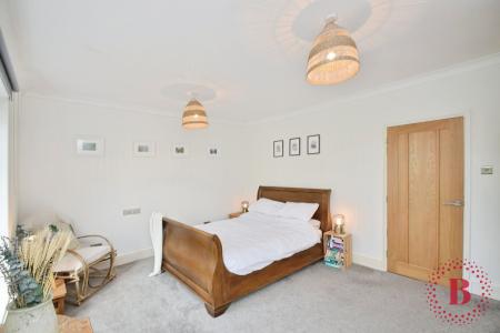 3 bedroom End of terrace house for sale in Fairwood Road, Dunvant, Swansea, SA2