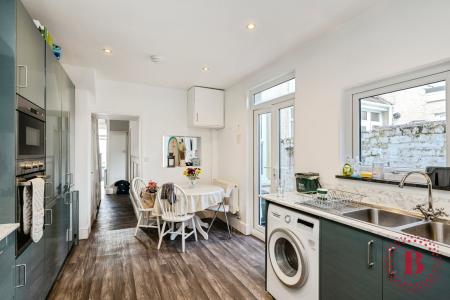 3 bedroom Terraced House for sale in Hazel Road, Uplands, Swansea, SA2