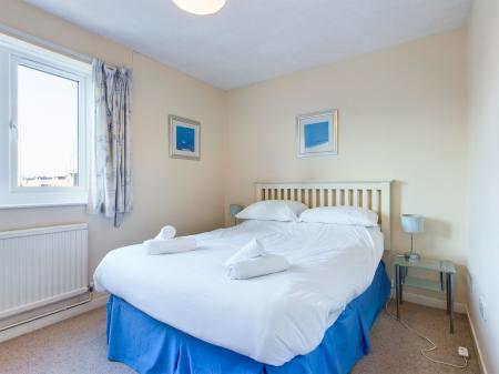 1 bedroom Flat to let in Abernethy Quay, Marina, Swansea, SA1