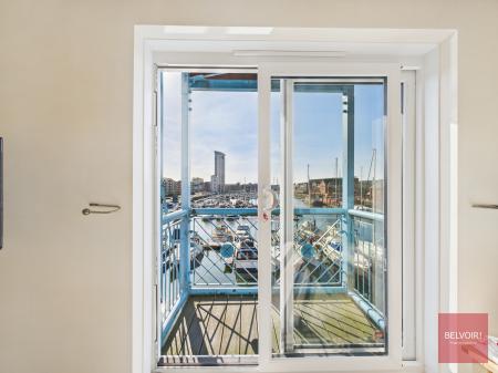 1 bedroom Flat to let in Abernethy Quay, Marina, Swansea, SA1