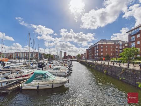 3 bedroom Flat to let in Mannheim Quay, Swansea, SA1