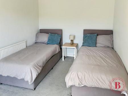 3 bedroom Flat to let in Callencroft Court, Newton Road, Newton, Swansea, SA3