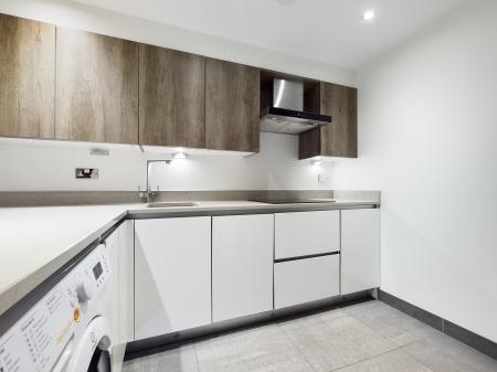 2 bedroom Flat to let in Walter Road, Uplands, Swansea, SA1