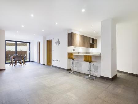 Walter Road, Uplands, Swansea, SA1