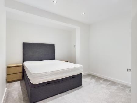 2 bedroom Flat to let in Walter Road, Uplands, Swansea, SA1
