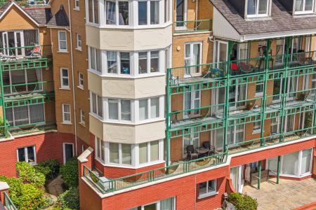 2 bedroom Flat for sale in Caswell Bay Court, Caswell, Swansea, SA3