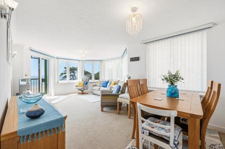 2 bedroom Flat for sale in Caswell Bay Court, Caswell, Swansea, SA3