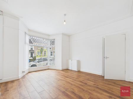 3 bedroom Maisonette to let in Dan Y Graig Road, Port Tennant, Swansea, SA1