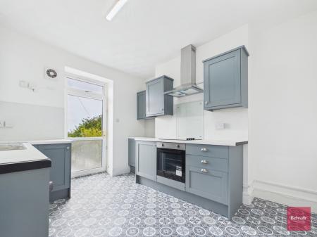 3 bedroom Maisonette to let in Dan Y Graig Road, Port Tennant, Swansea, SA1