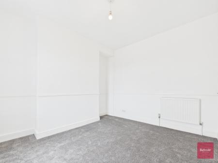 3 bedroom Maisonette to let in Dan Y Graig Road, Port Tennant, Swansea, SA1