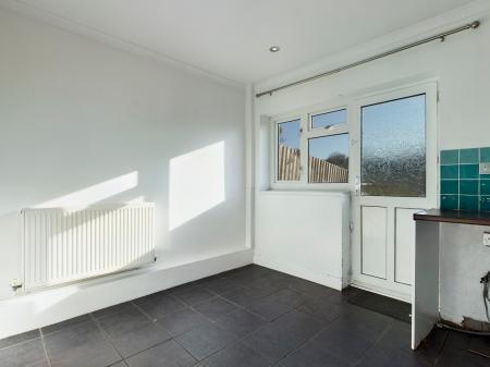 2 bedroom Terraced House to let in The Orchard, Newton, Swansea, SA3