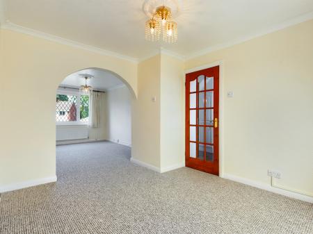 3 bedroom Semi-detached house to let in Springfield Avenue, Upper Killay, Swansea, SA2