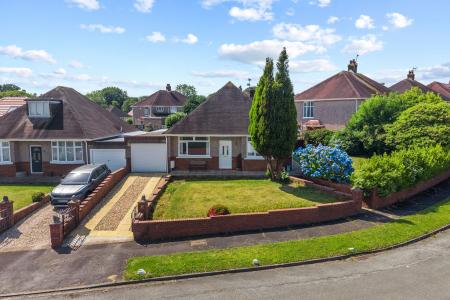 2 bedroom Semi-detached house for sale in Hendy Close, Derwen Fawr, Swansea, SA2