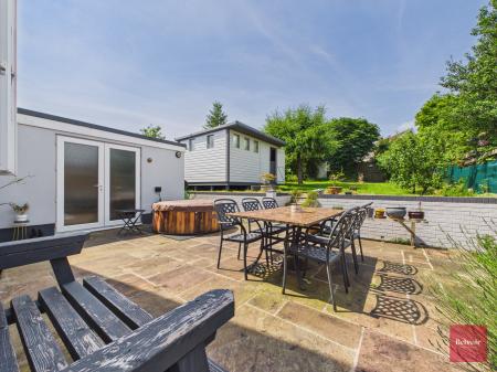 4 bedroom Detached house for sale in Alder Way, West Cross, Swansea, SA3