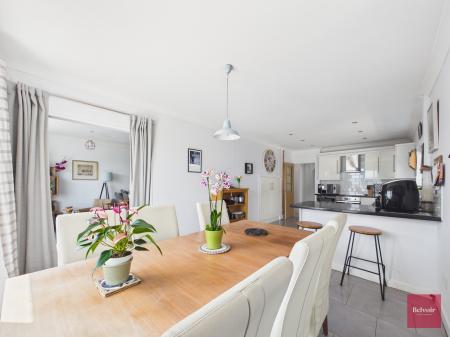 4 bedroom Detached house for sale in Alder Way, West Cross, Swansea, SA3