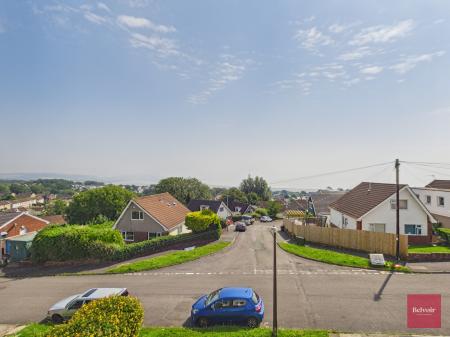 4 bedroom Detached house for sale in Alder Way, West Cross, Swansea, SA3