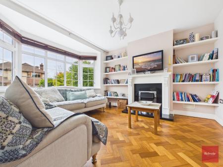 4 bedroom Detached house for sale in Sunningdale Avenue, Mayals, Swansea, SA3