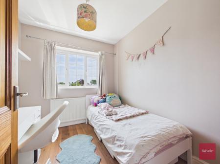 4 bedroom Detached house for sale in Sunningdale Avenue, Mayals, Swansea, SA3