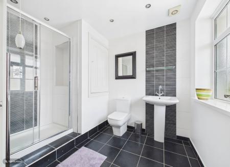 4 bedroom Detached house for sale in Sunningdale Avenue, Mayals, Swansea, SA3