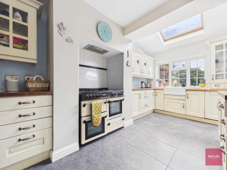 4 bedroom Detached house for sale in Sunningdale Avenue, Mayals, Swansea, SA3