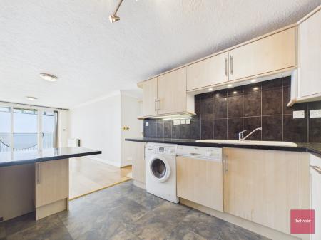2 bedroom Flat for sale in Caswell Bay Court, Caswell, Swansea, SA3