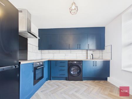 2 bedroom Maisonette to let in Mill Street, Gowerton, Swansea, SA4