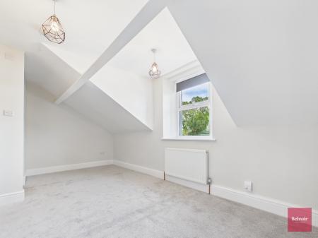 2 bedroom Maisonette to let in Mill Street, Gowerton, Swansea, SA4