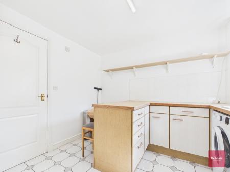 2 bedroom Apartment to let in Caswell Bay Court, Caswell Road, Caswell, Swansea, SA3