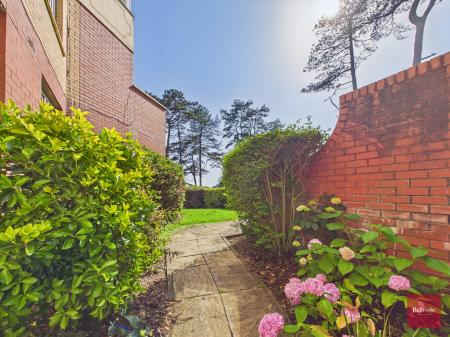 2 bedroom Apartment to let in Caswell Bay Court, Caswell Road, Caswell, Swansea, SA3