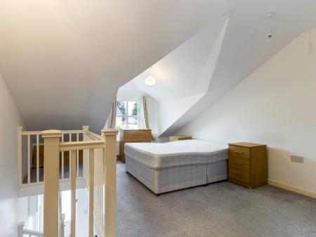 1 bedroom Mews house to let in The Grove, Uplands, Swansea, SA2