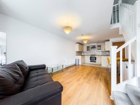 1 bedroom Mews house to let in The Grove, Uplands, Swansea, SA2