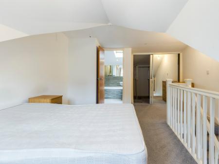 1 bedroom Mews house to let in The Grove, Uplands, Swansea, SA2