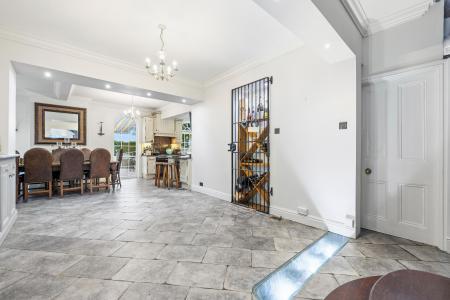 4 bedroom Detached house for sale in Southward Lane, Langland, Swansea, SA3
