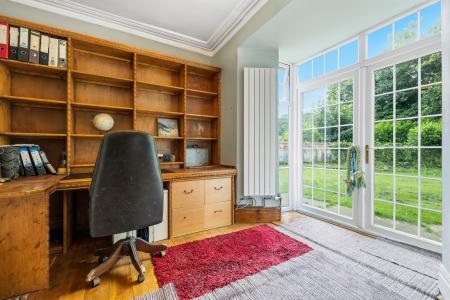 4 bedroom Detached house for sale in Southward Lane, Langland, Swansea, SA3