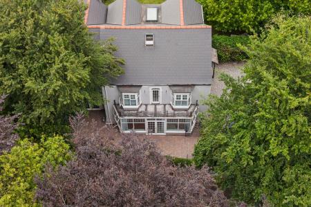 4 bedroom Detached house for sale in Southward Lane, Langland, Swansea, SA3
