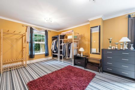 4 bedroom Detached house for sale in Southward Lane, Langland, Swansea, SA3