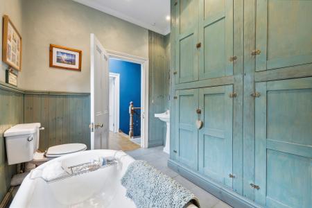 4 bedroom Detached house for sale in Southward Lane, Langland, Swansea, SA3