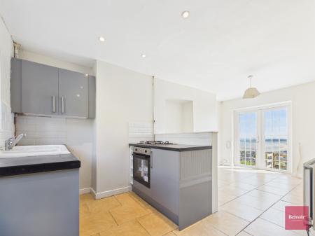 3 bedroom Terraced House to let in Pantycelyn Road, Townhill, Swansea, SA1